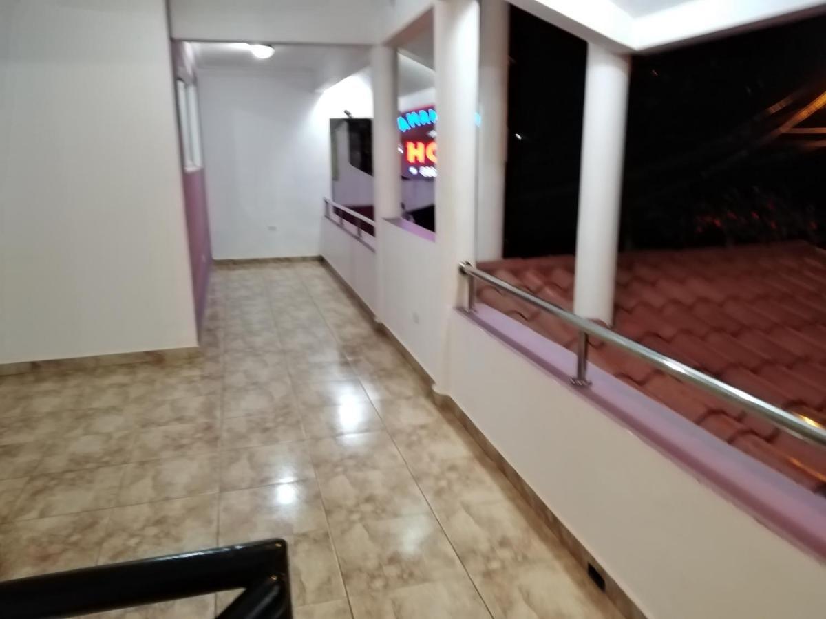 Hotel Samana Spring Eksteriør bilde
